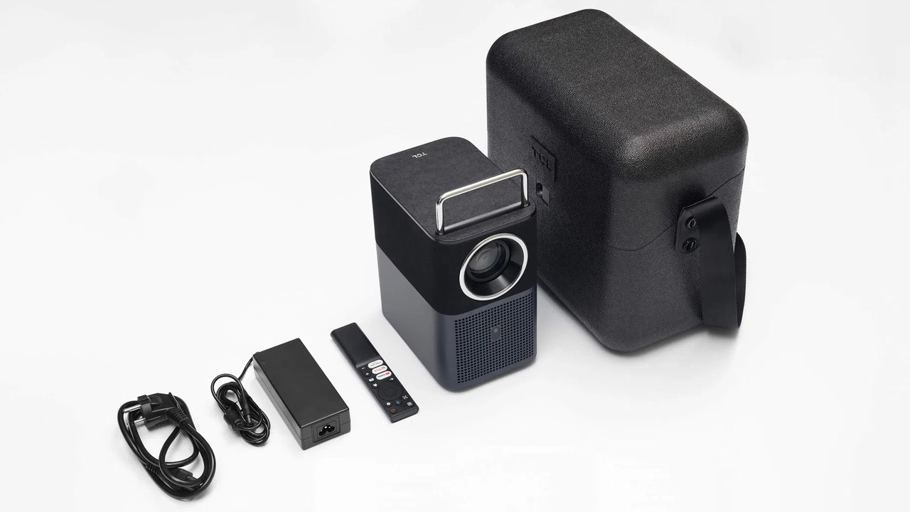 Chytrý projektor TCL A1s, příslušenství