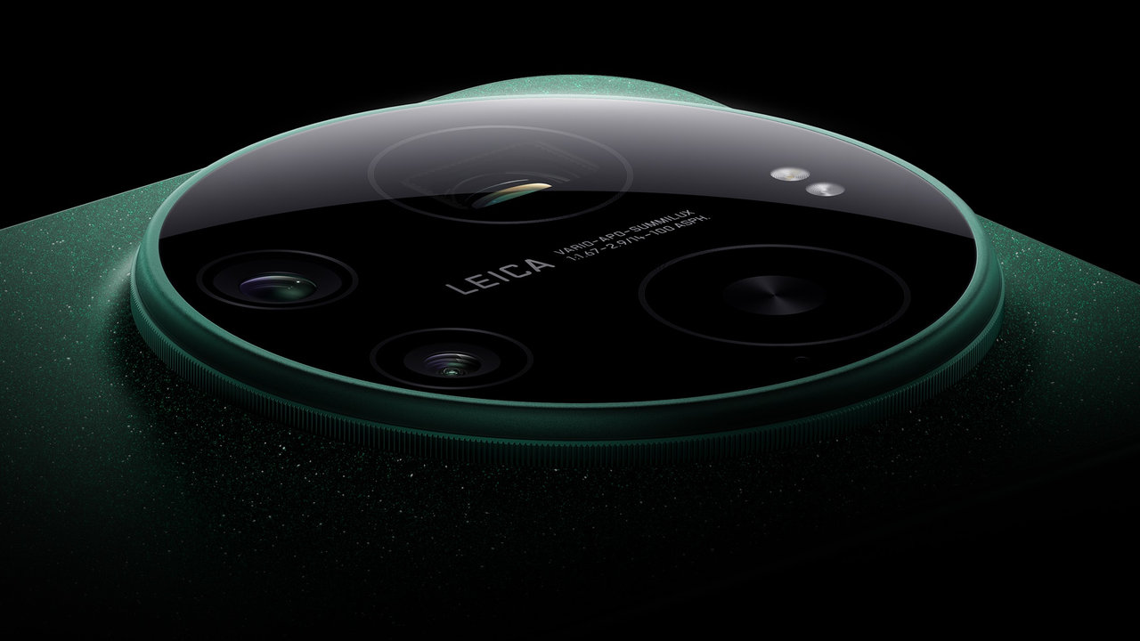 Mobilní telefon Xiaomi 17 Ultra, fotovýbava