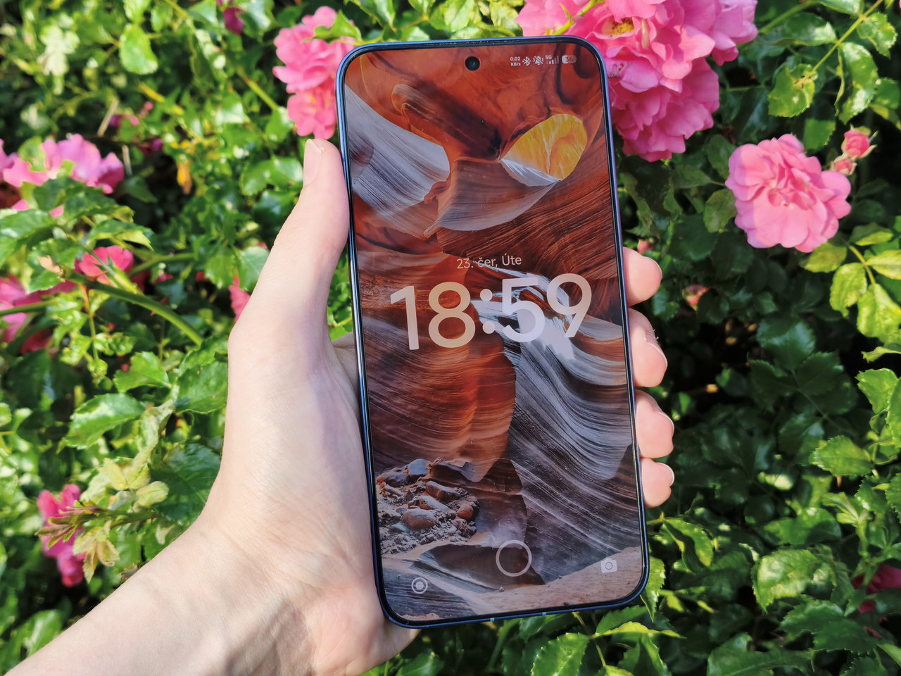 článek recenze mobilní telefon Xiaomi 17T Pro