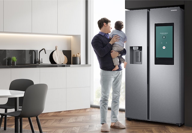 11-Family Hub RS6HA8891SL_EF.jpg